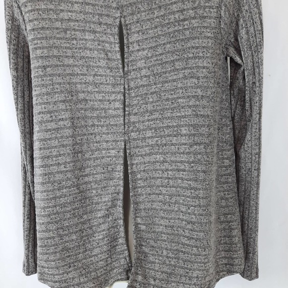 Renee C Long Sleeve Gray Lightweight Mock Neck Sweater, Small - Picture 6 of 13